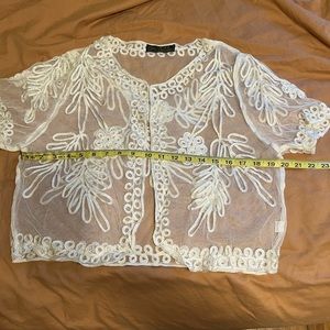 NWT ‘Bolero ‘ fancy, sleeveless  dress topper .